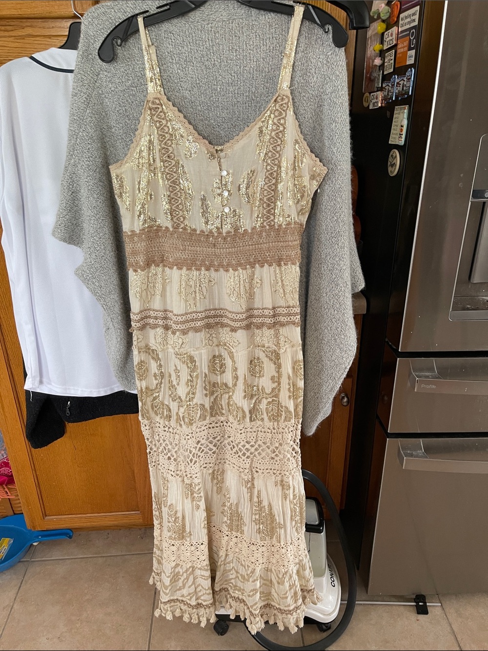 Me 2 Magic Beige Tan Gold Tiered Dress XL